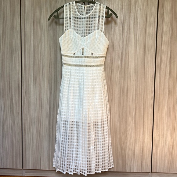 Self-Portrait Pleated Check Midi Dress US 0 UK 4 White - Picture 3 of 5